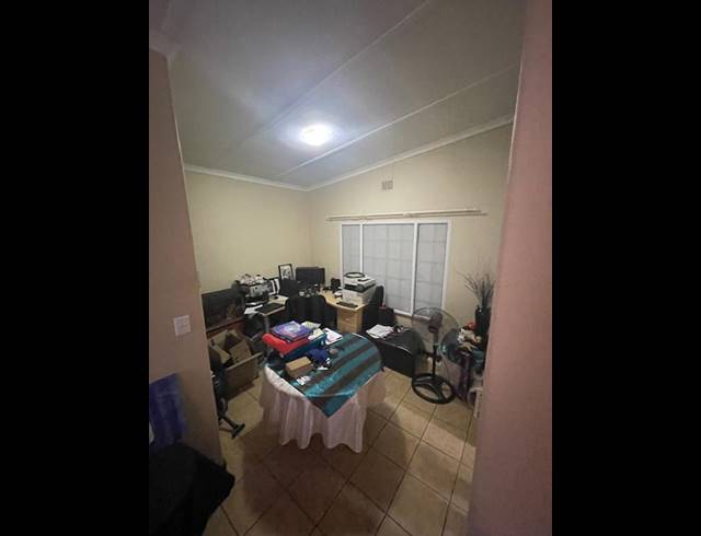 3 BEDROOM PROPERTY TO RENT IN BONAERO PARK
